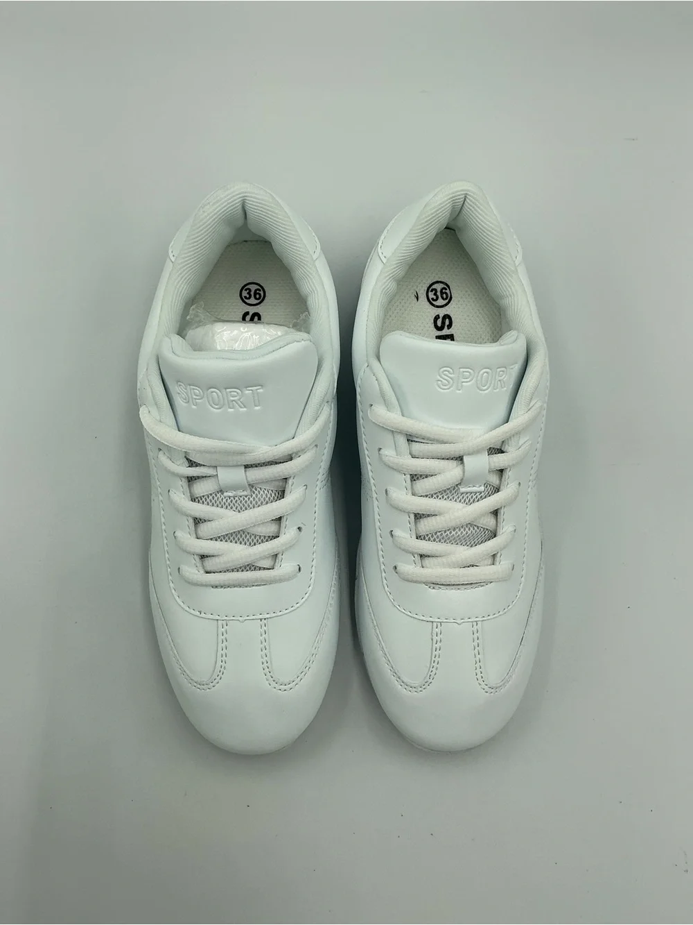 SPORT brand Lace-Up Girls Cheerleader White Sneakers Shoe Size 3/3.5 (36) NIB